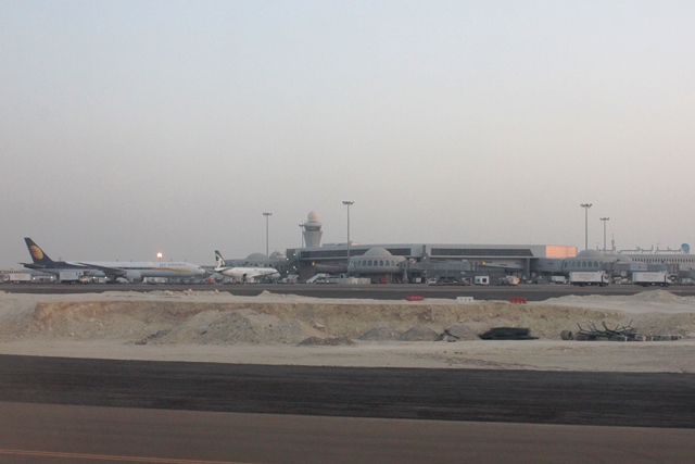 アブダビ空港