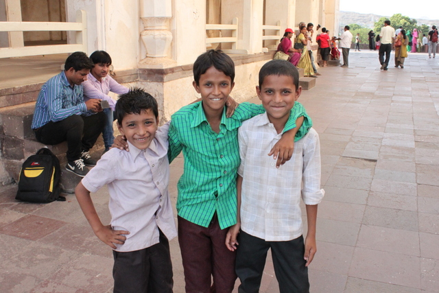 インド英語　特徴：インドの子供達