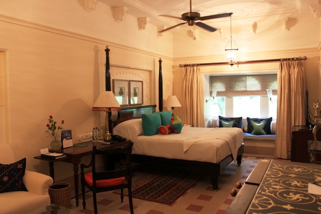 インド系　ホテル：ザ・オベロイ・ウダイヴィラスの客室