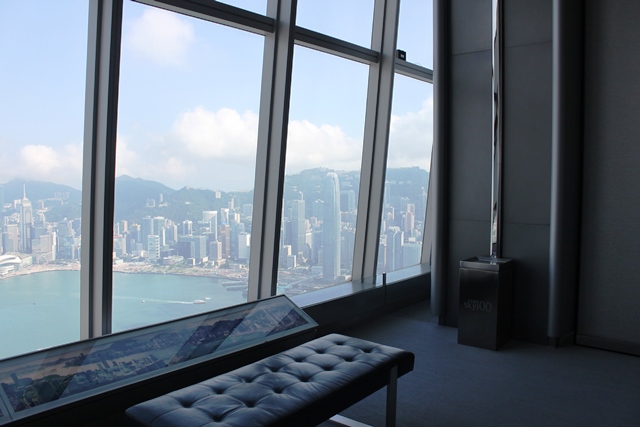 香港　sky100　ビクトリアピーク　比較：展望台