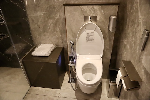 ToTo製の最新トイレ