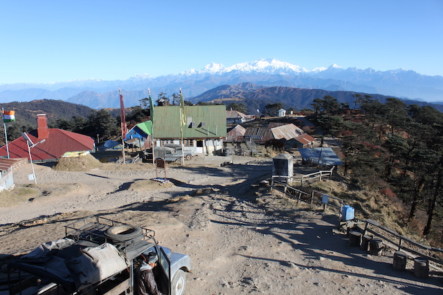 ネパール側から眺めるサンダクプー