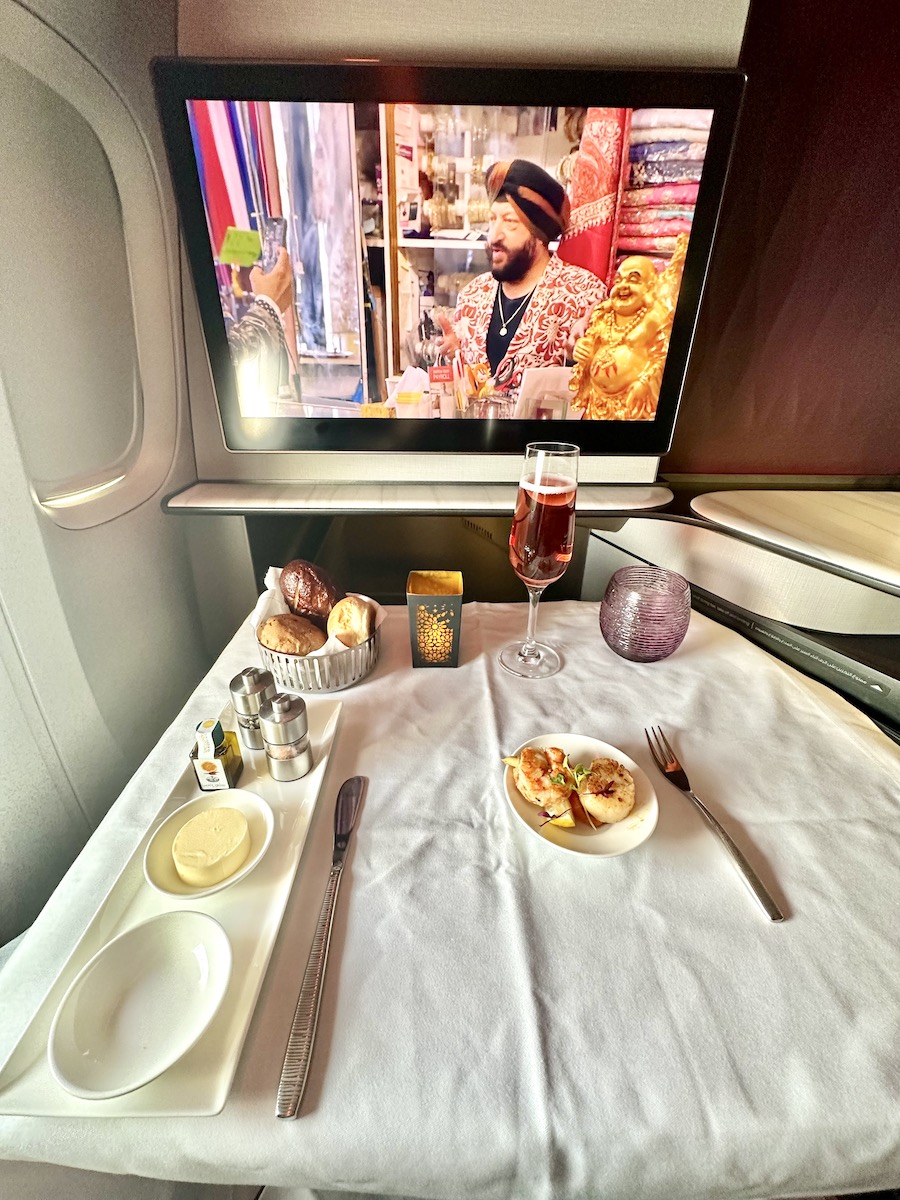カタール航空ビジネスクラス機内食
