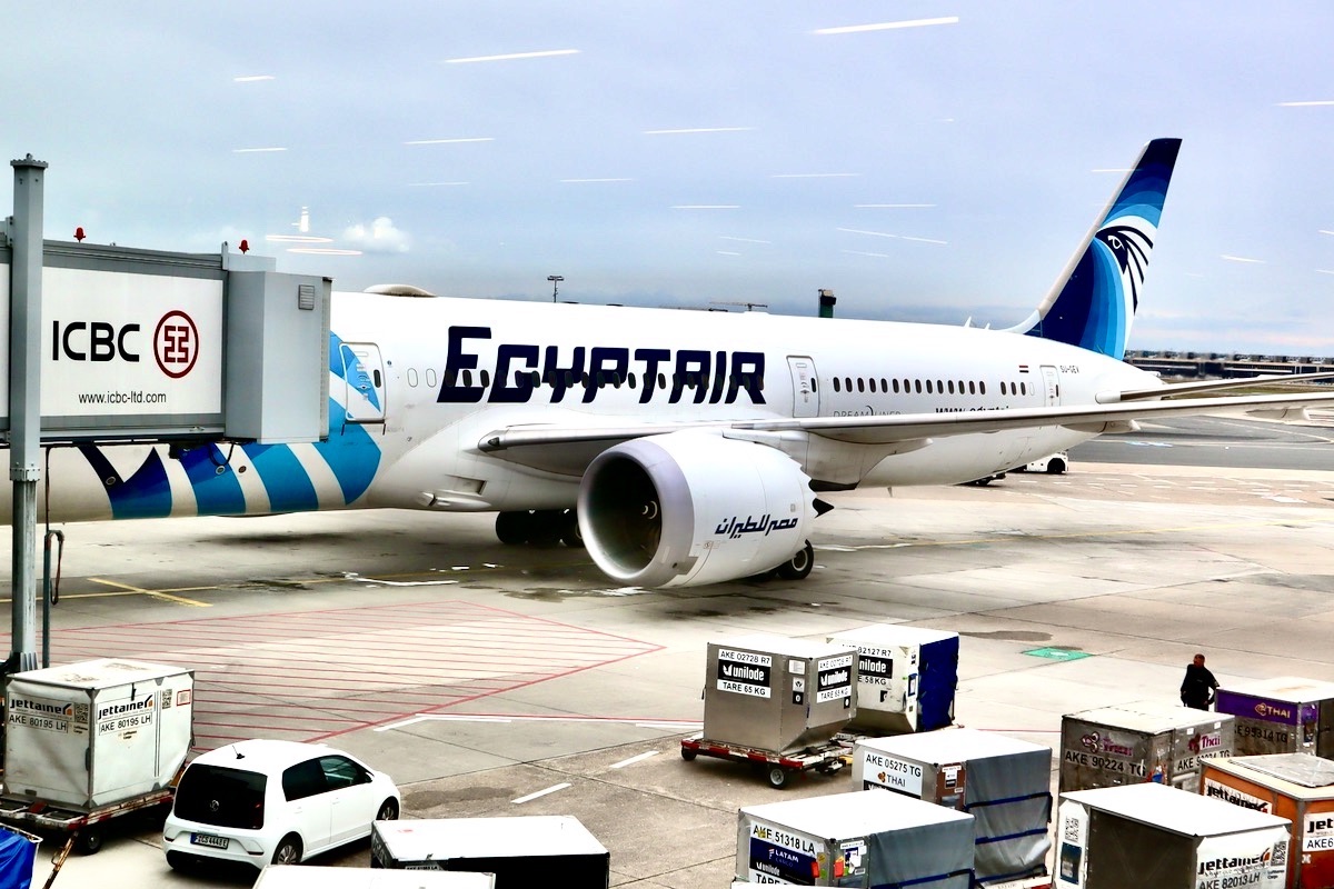 エジプト航空787-9機