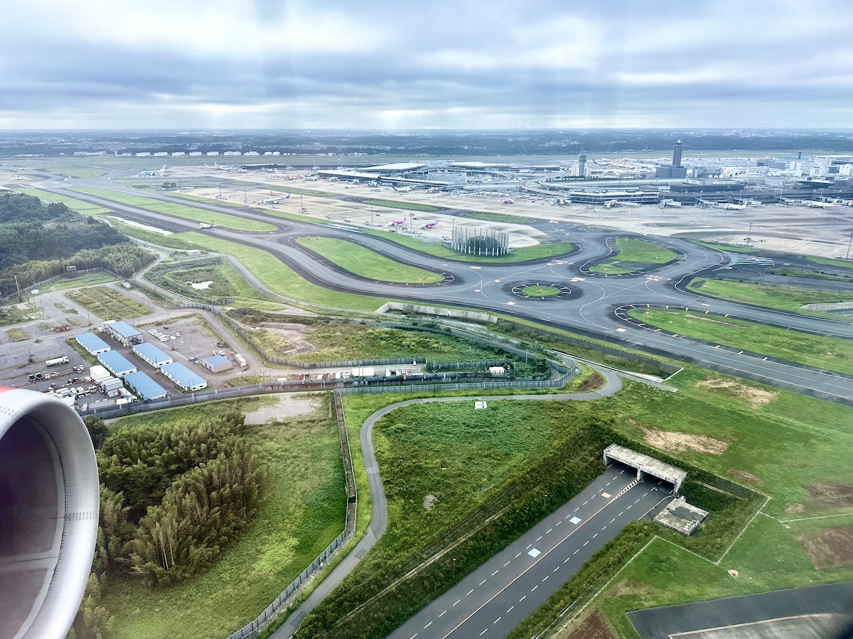 成田空港着陸