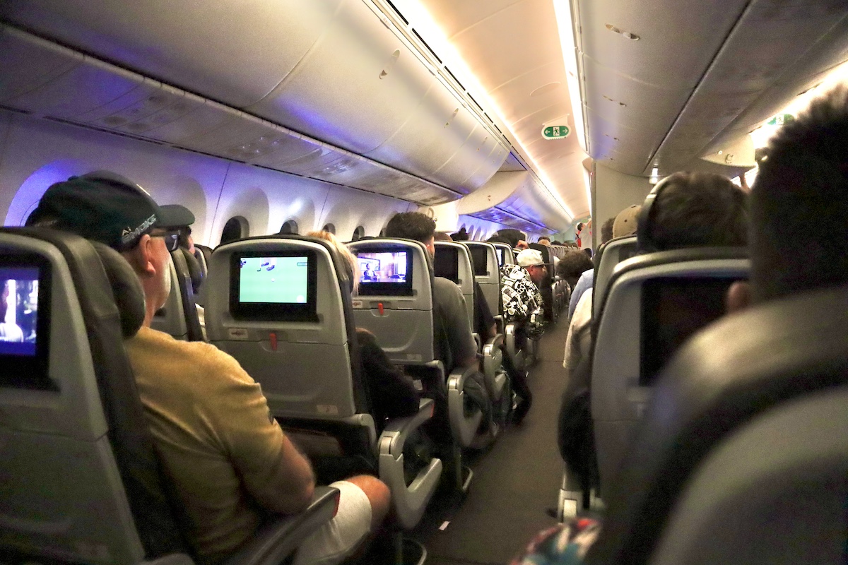 IMG 8568 飛行中の機内の様子