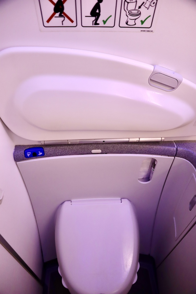 IMG 8569 ジェットスター航空トイレ