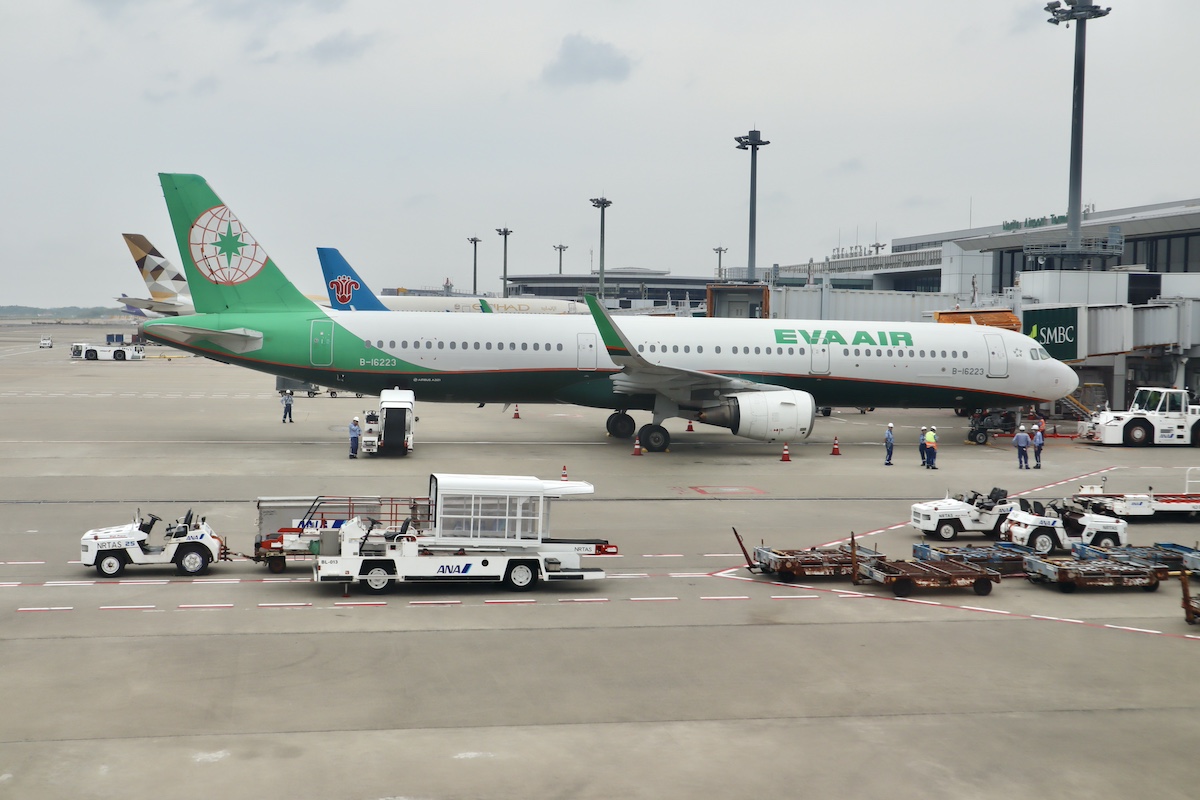 IMG 8884 エバー航空A321機