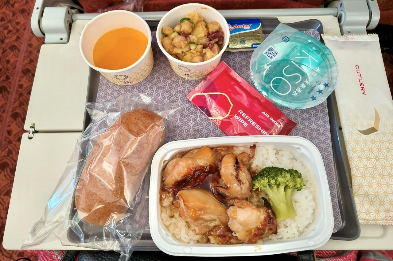 エアインディア2025年エコノミークラス昼食