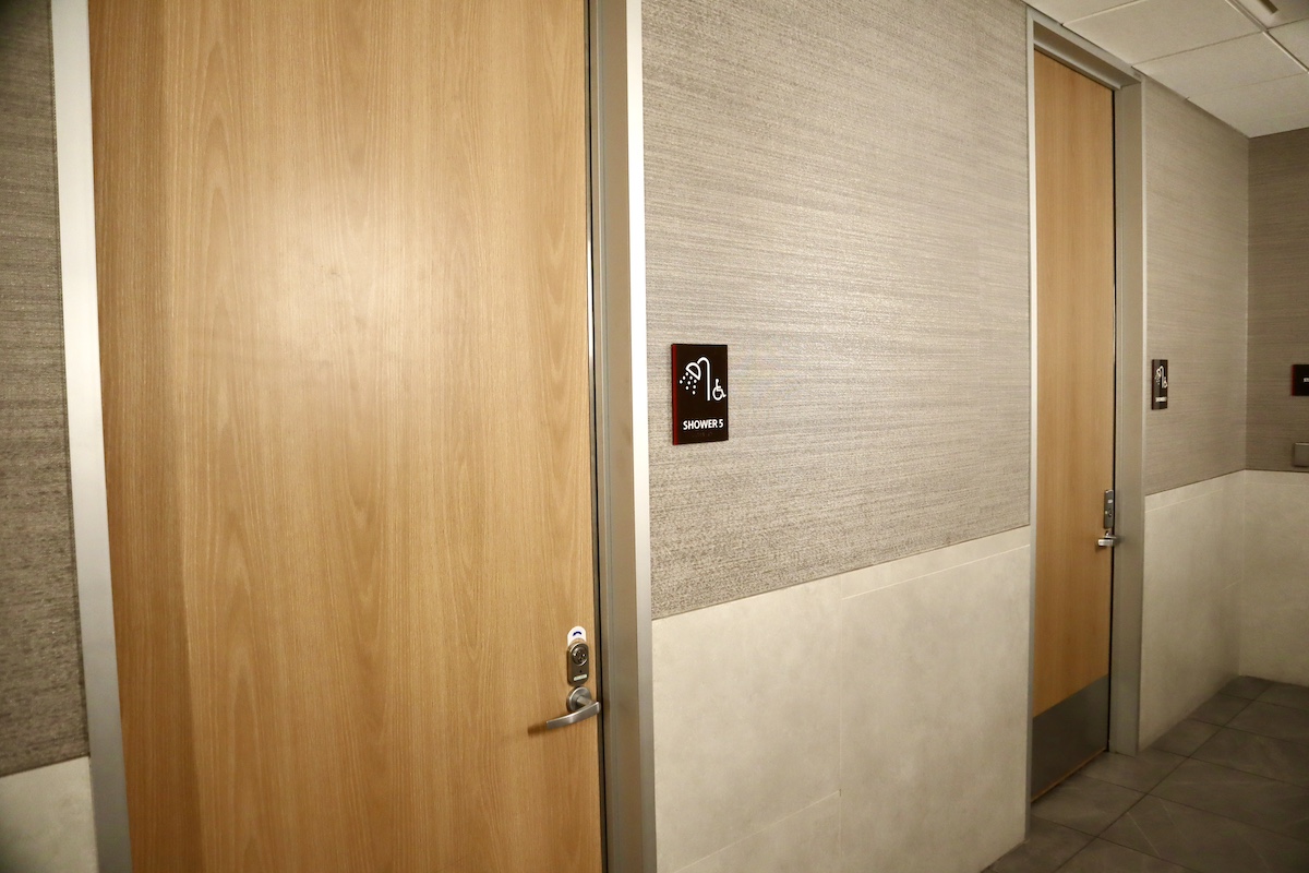 IMG 9169 フラッグシップラウンジのシャワー室