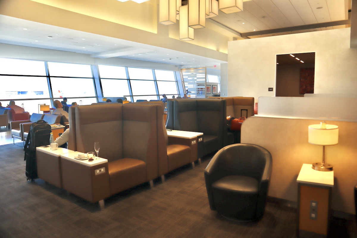 IMG 9177 フラッグシップラウンジ内観