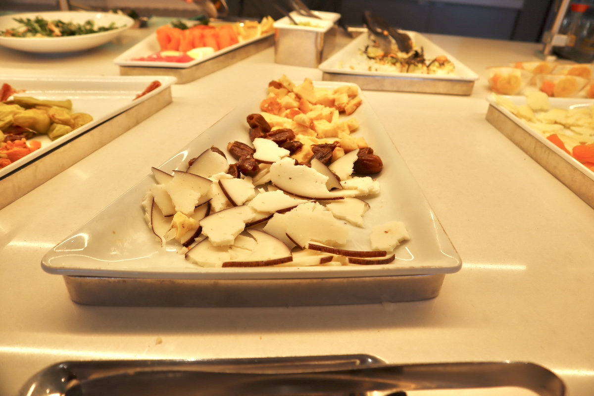 IMG 9204 チーズとドライフルーツ