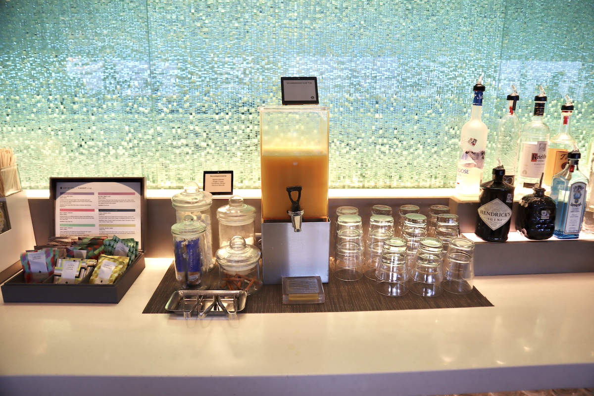 IMG 9221 朝食時のオレンジジュース