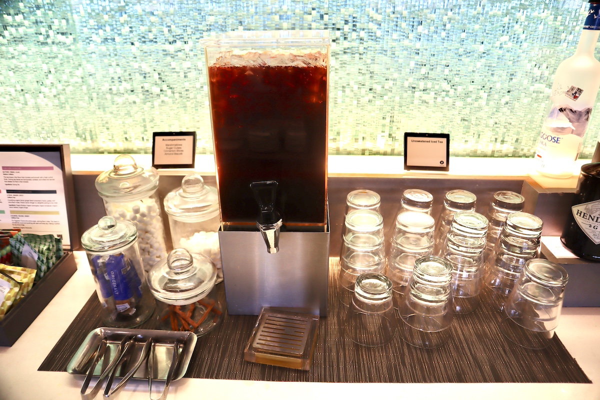 IMG 9275 昼食時以降のアイスティー