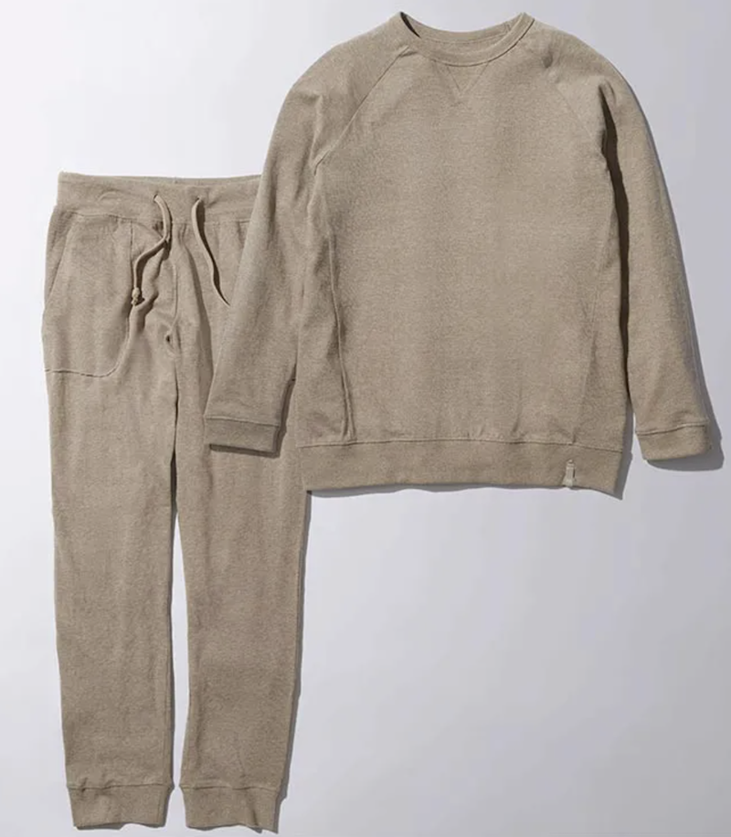 JL Pajamas 2 JALファーストクラスのパジャマ