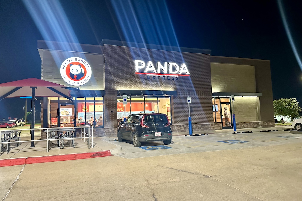Texas 11 アメリカン中華の代表パンダエクスプレス外観