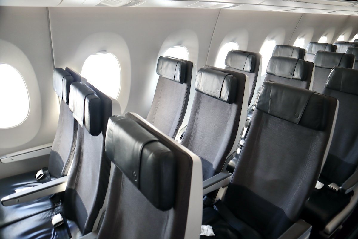 JALA350-900普通席