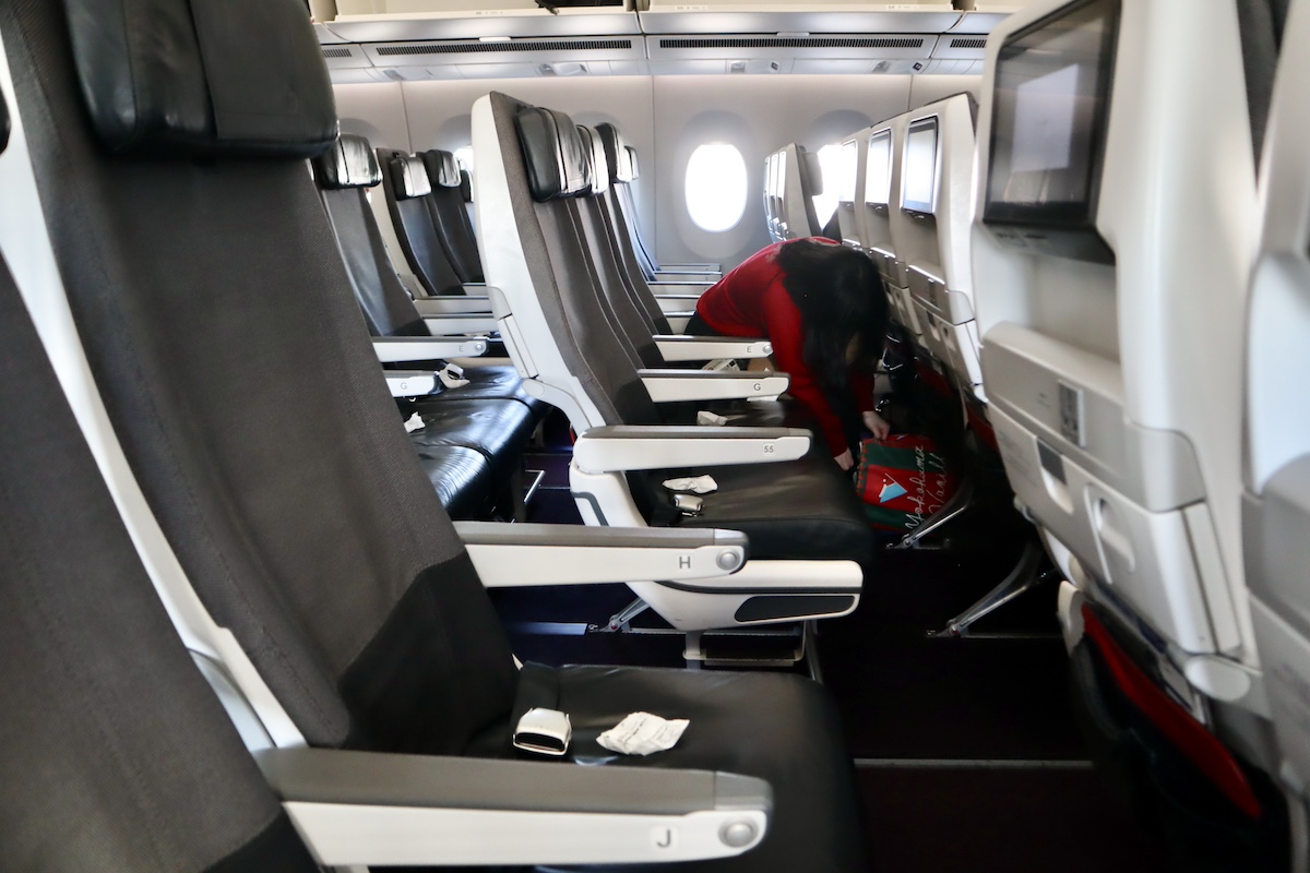 JALA350-900普通席