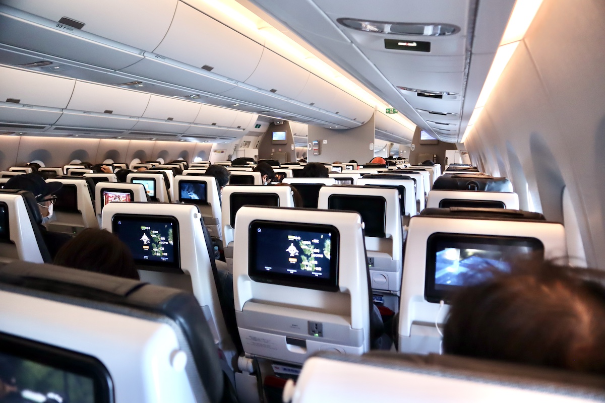 JALA350-900普通席