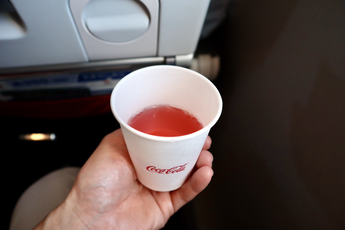 IMG 9472 JAL機内で2回目のドリンク