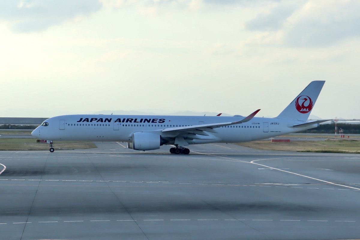 IMG 9509 JALA350-900機