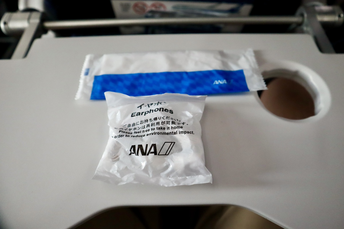 ANA普通席アメニティー
